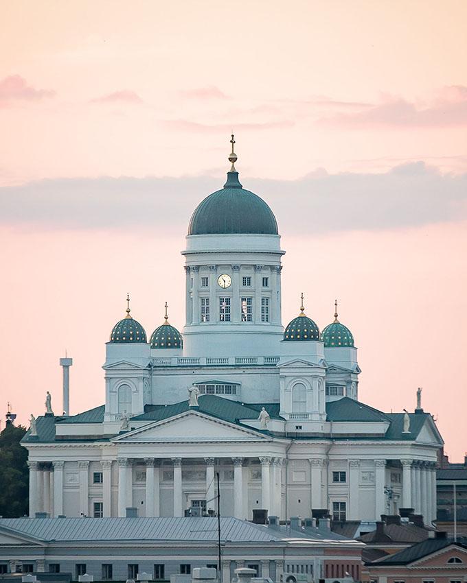 Picture of service point: Helsinki Cathedral